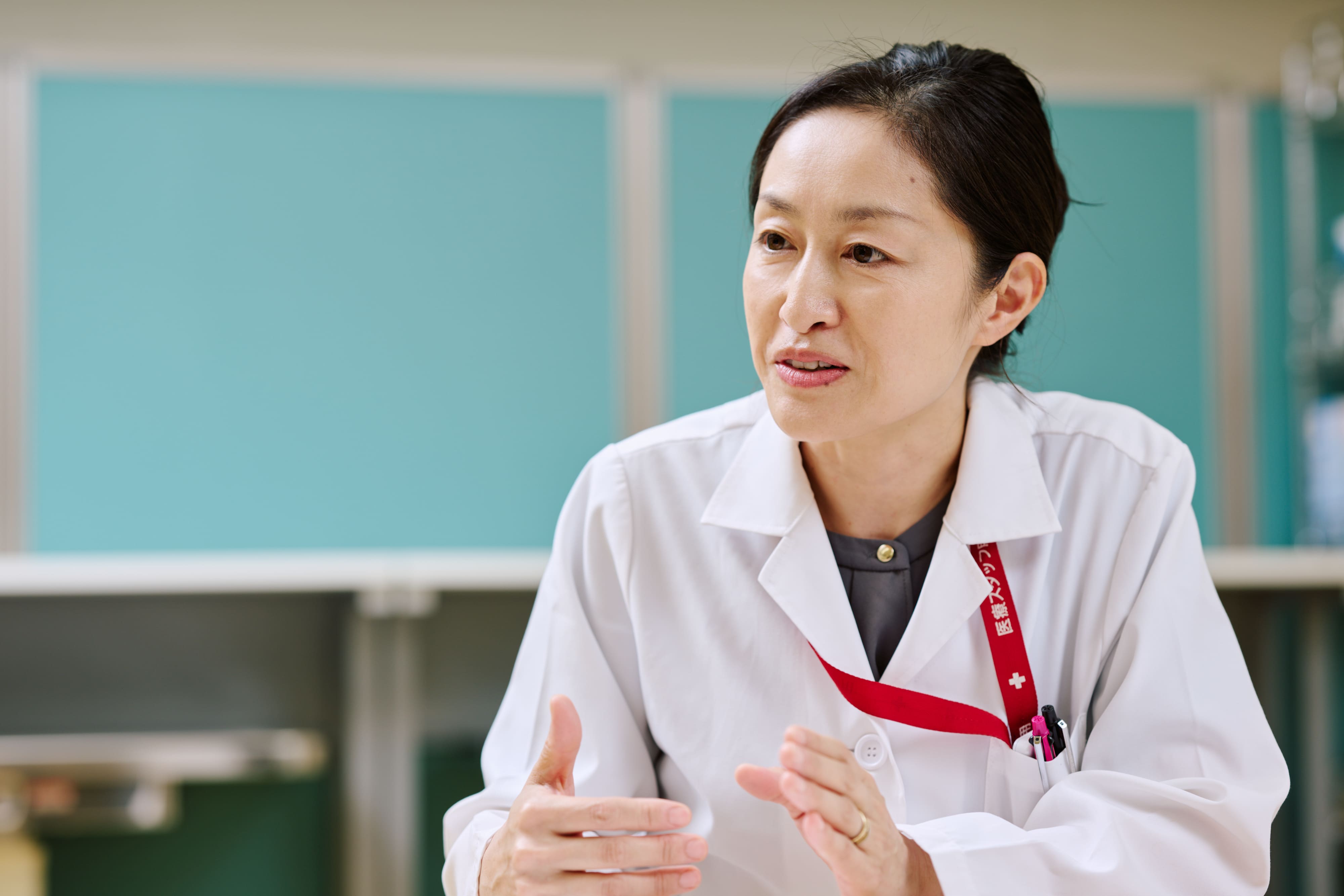 説明する阪本先生