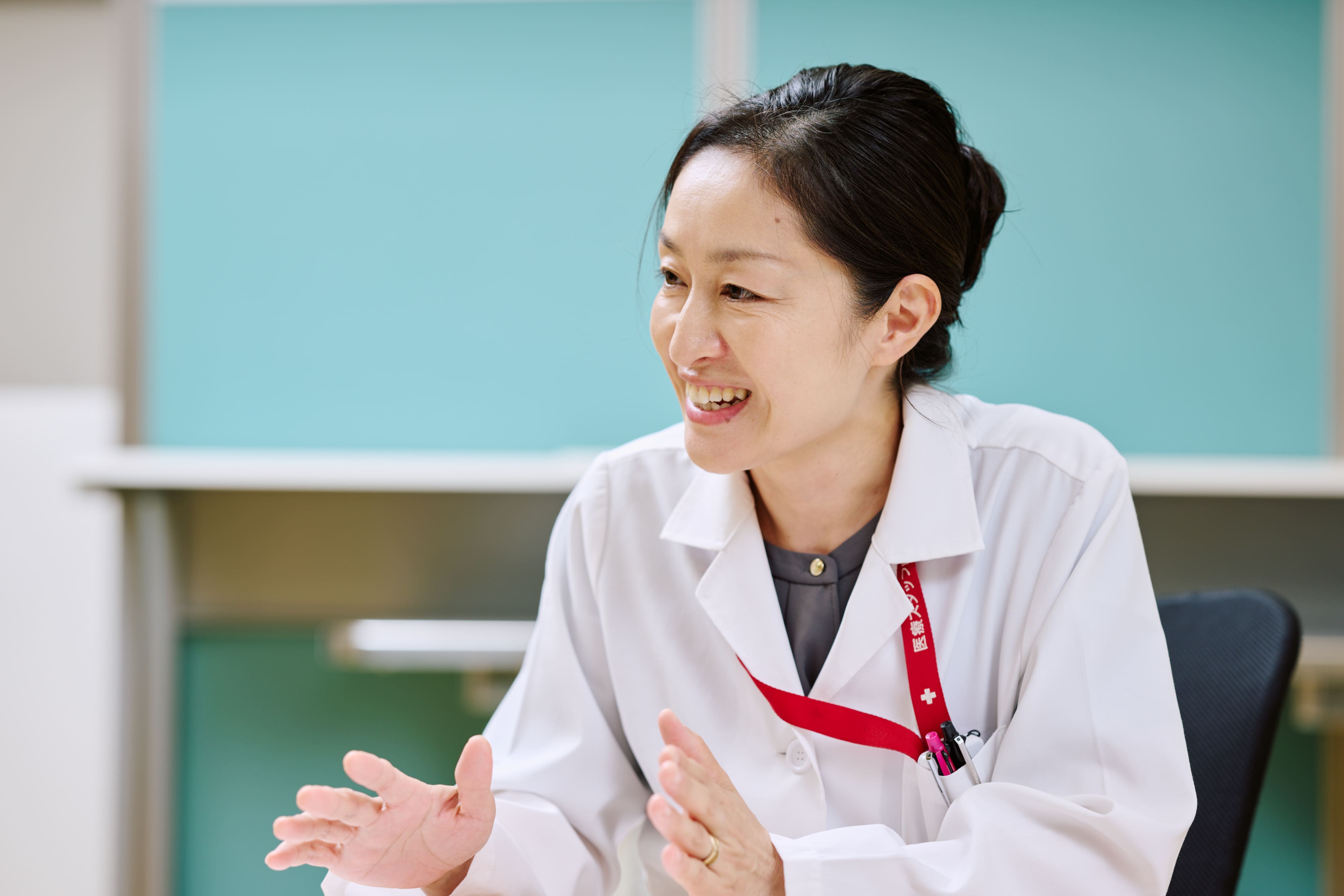 説明する阪本先生